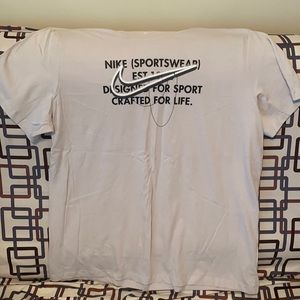 Men’s XXL Nike short sleeve shirt